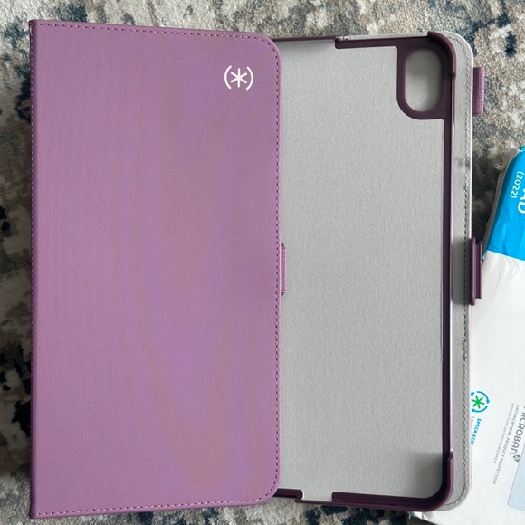 Speck iPad case 2022 - Picture 3 of 3